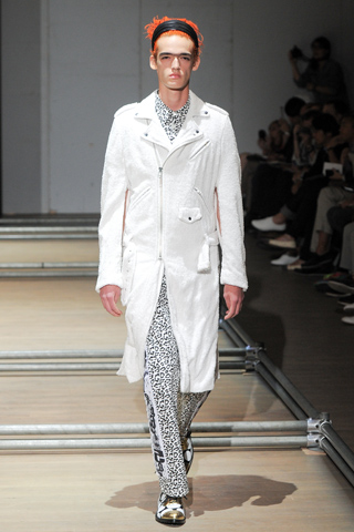 Comme des Garcons / - 2013